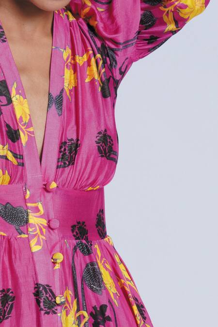 Shop_Ekastories_Pink Cotton V-neck Floral Print Midi Dress