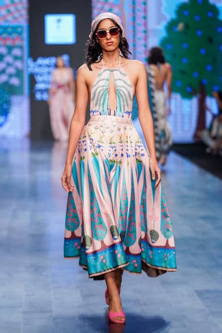 Shop_Limerick By Abirr N' Nanki_Off White Habutai Silk Miniature Rajasthan Painting Diana Printed Skirt _Online_at_Aza_Fashions