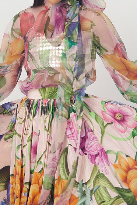 Buy_Limerick By Abirr N' Nanki_Pink Dupion Silk Sweetheart Neck Embroidered Crop Top_Online_at_Aza_Fashions