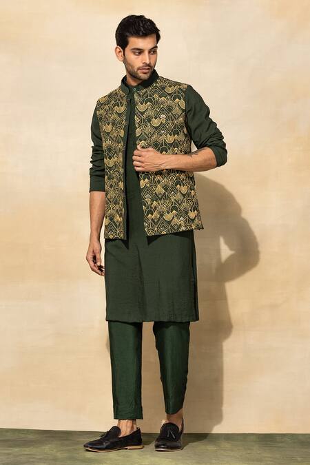 Diyarajvvir_Green , Satin Embroidery Geometric Bundi And Kurta Set _Online_at_Aza_Fashions