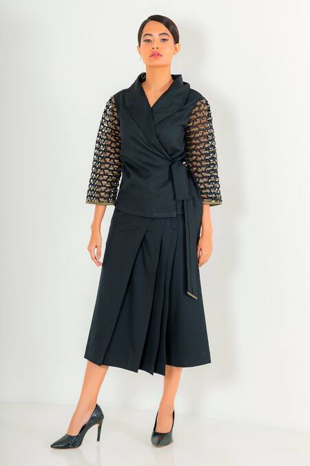 Devina Juneja Black Crepe Oversize Collar Woven Sleeve Peplum Top Online at Aza Fashions Devina Juneja_Black Crepe Oversize Collar Woven Sleeve Peplum Top _Online_at_Aza_Fashions