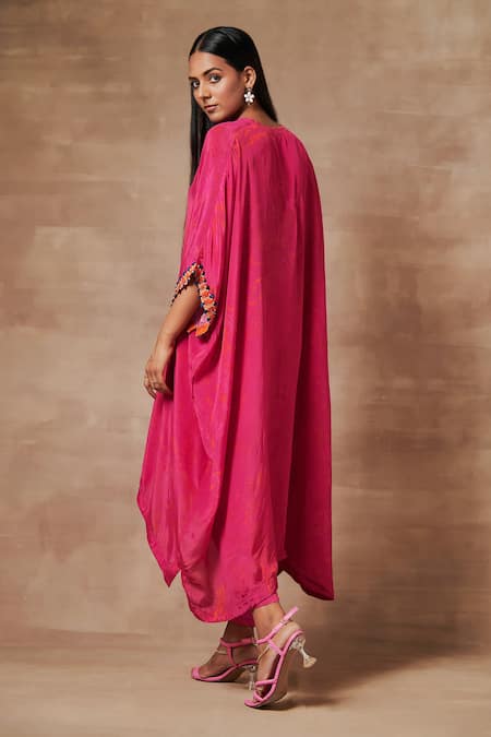 Saundh Darkha Kaftan Kurta & Pant Set 