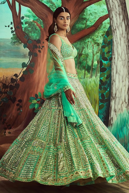 Angad Singh Green Dupatta Net, Lehenga And Blouse Organza Hand Embroidered Bridal Set Online at Aza Fashions Angad Singh_Green Dupatta Net, Lehenga And Blouse Organza Hand Embroidered Bridal Set _Online_at_Aza_Fashions
