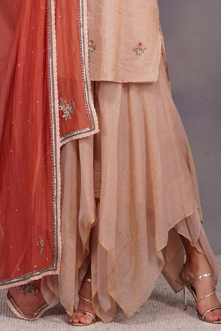 Devyani Mehrotra_Beige Tissue Chanderi Embroidery Scoop Neck Kurta And Asymmetrical Gharara Set_at_Aza_Fashions