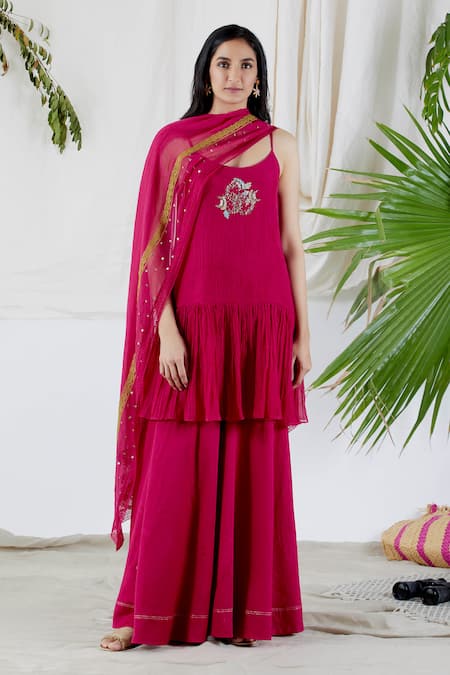 Devyani Mehrotra Pink Kurta Chanderi Lining Viscose Pant Glazed Embroidered And Gharara Set 