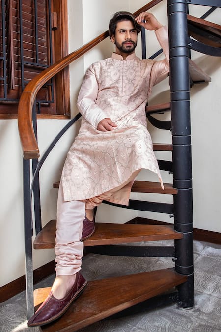 Darshika Menswear Pink Cotton Silk Applique Mirror Work Kurta And Pant Set