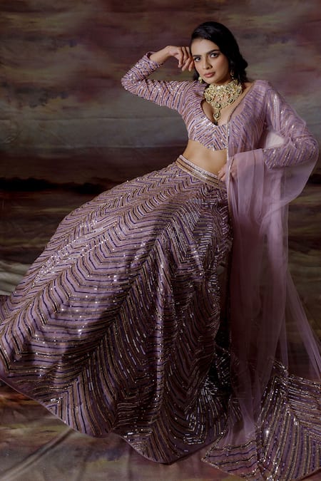 Buy_Payal & Zinal_Purple Organza, Net Geometric Scoop Neck Embroidered Bridal Lehenga Set _Online_at_Aza_Fashions