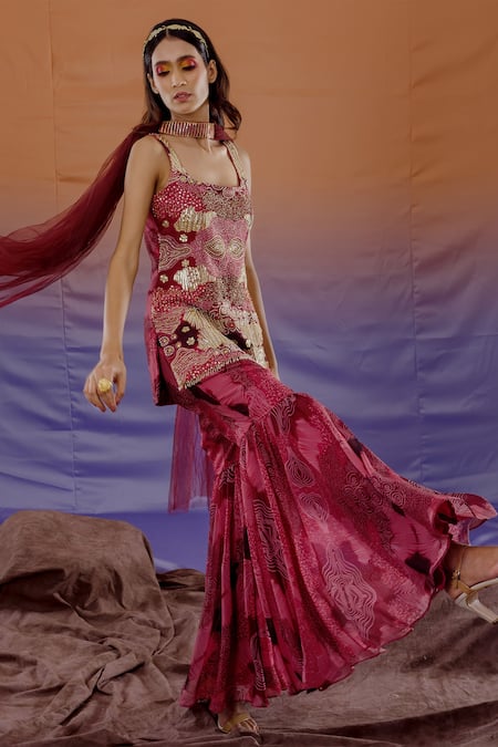 Payal & Zinal_Maroon Georgette Embroidered Cloud Square Neck Print Kurta Sharara Set _Online_at_Aza_Fashions