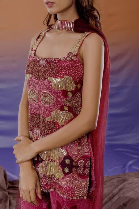 Buy_Payal & Zinal_Maroon Georgette Embroidered Cloud Square Neck Print Kurta Sharara Set _Online_at_Aza_Fashions