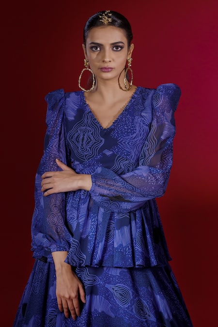 Buy_Payal & Zinal_Blue Georgette Ocean V Neck Cloud Print Skirt Set _Online_at_Aza_Fashions