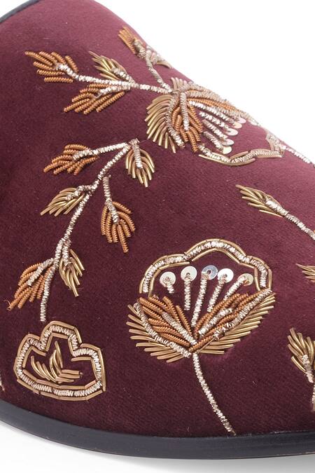 Domani_Maroon Embroidered Velvet Loafers_at_Aza_Fashions