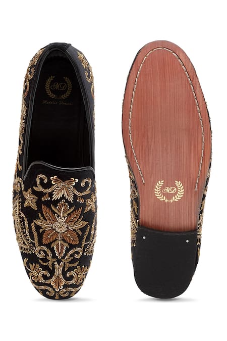 Domani Zardozi Embroidered Loafers 