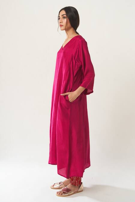 Buy_Dot_Pink Habutai Silk Kurta Set _Online_at_Aza_Fashions