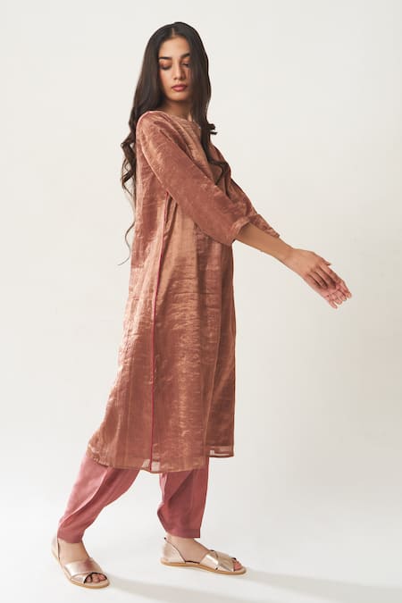 Dot_Pink Tissue, Chanderi, Cotton Silk Round Kurta Set With Dupatta _Online_at_Aza_Fashions