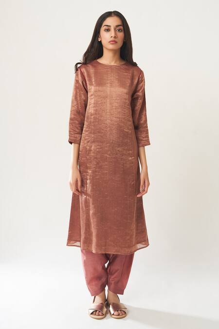 Buy_Dot_Pink Tissue, Chanderi, Cotton Silk Round Kurta Set With Dupatta _Online_at_Aza_Fashions