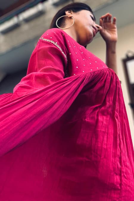 Buy_Dot_Pink Cotton Round Anti-fit Kurta With Pant _Online_at_Aza_Fashions