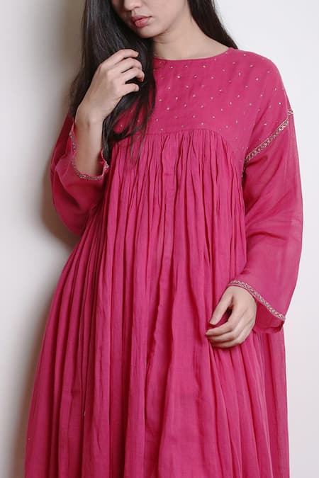 Shop_Dot_Pink Cotton Round Anti-fit Kurta With Pant _Online_at_Aza_Fashions