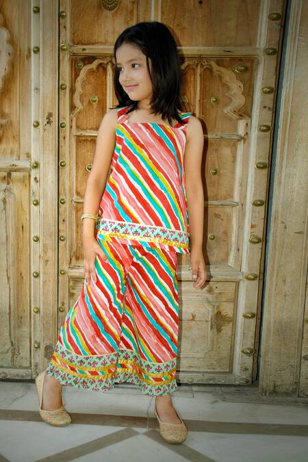 Laadlo_Multi Color Cotton Lace Leheriya Print Kurta And Pant Set_Online_at_Aza_Fashions