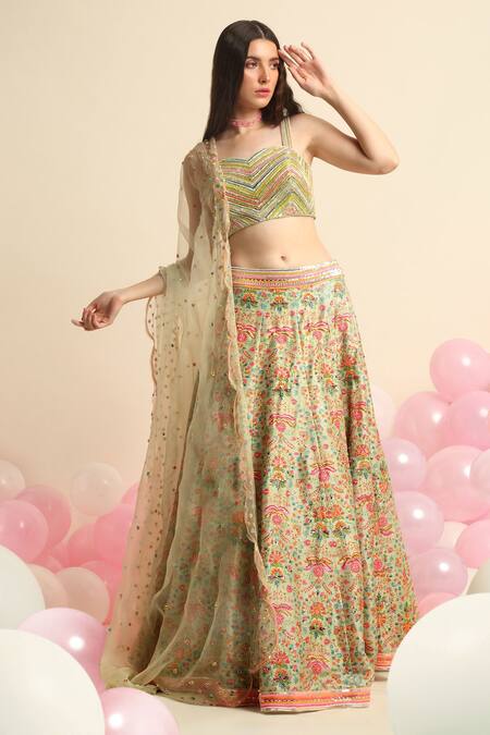 Priyanka Jain_Green Organza, Dupion Silk Floral Sweetheart Neck Print Bridal Lehenga Set _Online_at_Aza_Fashions