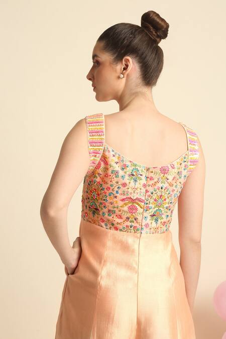 Priyanka Jain_Peach Chanderi, Dupion Floral Sweetheart Neck Sleeveless Jumpsuit _at_Aza_Fashions