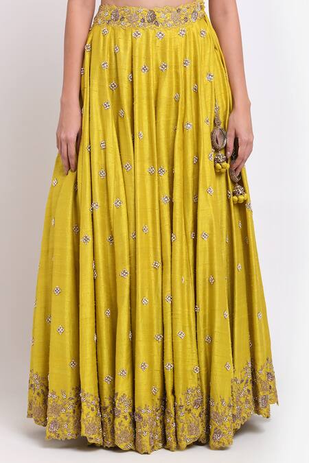 Priyanka Jain_Green Dupion And Net Lining Shantoon Cutdana, Sequin & Beads Lehenga Set _at_Aza_Fashions