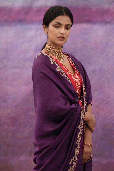 Buy_Deep Thee_Purple Silk Bead , Thread V Neck Floral Embroidered Saree With Blouse _Online_at_Aza_Fashions