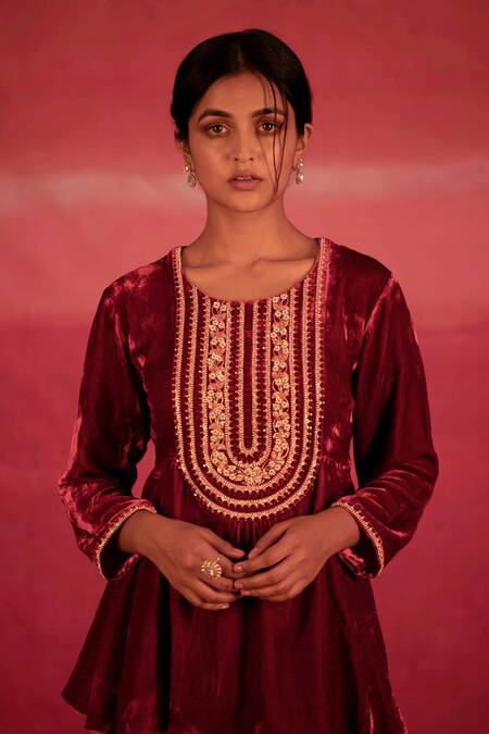 Shop Deep Thee Red Velvet, Satin Bead , Thread Embroidered Kurta And Dhoti Pant Set Online at Aza Fashions Shop_Deep Thee_Red Velvet, Satin Bead , Thread Embroidered Kurta And Dhoti Pant Set _Online_at_Aza_Fashions