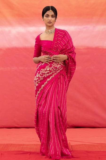 Deep Thee Floral Embroidered Saree With Blouse 