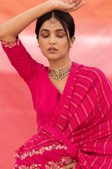 Buy_Deep Thee_Pink Silk Bead , Thread V Neck Floral Embroidered Saree With Blouse _Online_at_Aza_Fashions