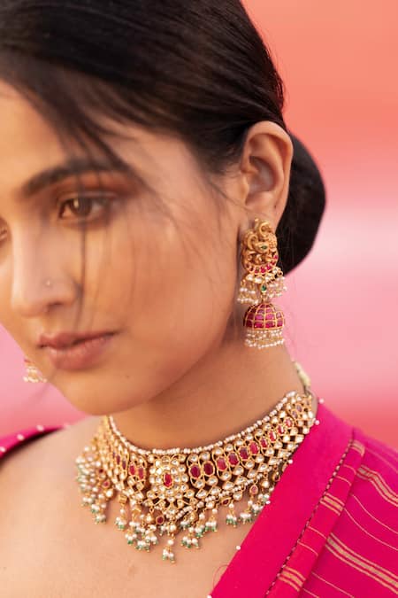 Deep Thee_Pink Silk Bead , Thread V Neck Floral Embroidered Saree With Blouse _at_Aza_Fashions
