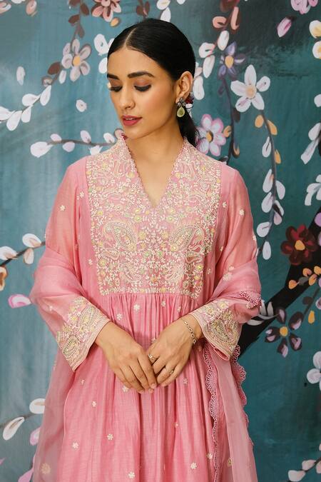 Shop_Label Niti Bothra_Pink Chanderi Dori , Resham V Neck Kurta And Palazzo Set _at_Aza_Fashions