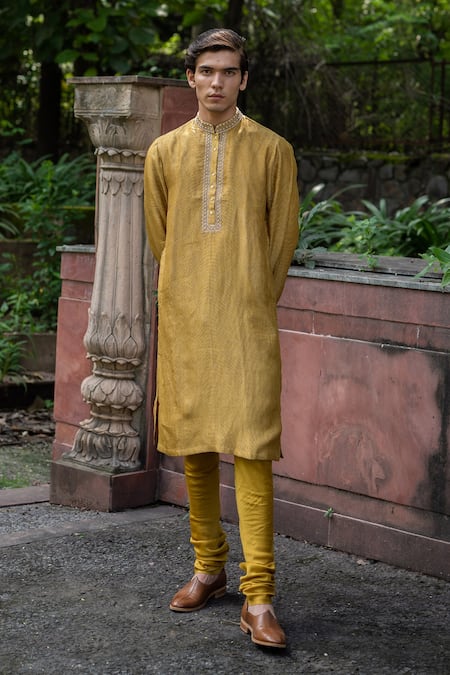 Deep Thee Hand Woven Kurta & Churidar Set 