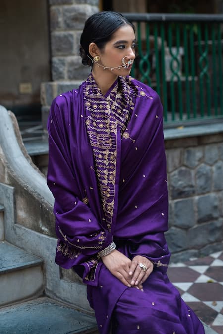 Shop_Deep Thee_Purple Silk Floral, Stripes Embroidered Saree With Blouse _at_Aza_Fashions