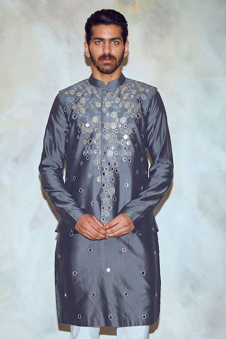 Diyarajvvir_Grey Cotton Silk Embroidered Bundi With Kurta _Online_at_Aza_Fashions