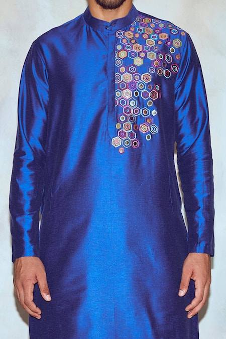 Buy_Diyarajvvir_Blue Silk Lining Embroidered Straight Kurta _Online_at_Aza_Fashions