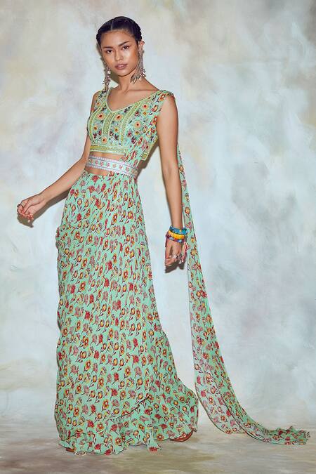 Diyarajvvir Green Georgette, Cotton Silk Lining Shantoon V Pre-draped Sharara Pant Saree Online at Aza Fashions Diyarajvvir_Green Georgette, Cotton Silk Lining Shantoon V Pre-draped Sharara Pant Saree _Online_at_Aza_Fashions