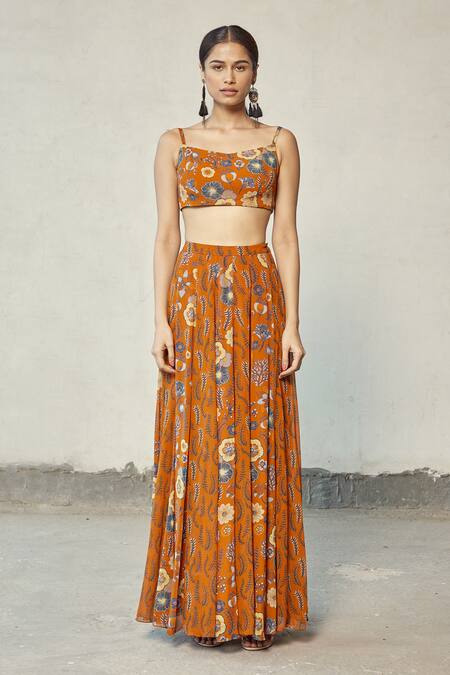 Diyarajvvir_Orange Georgette Floral Motifs Scoop Neck Printed Skirt Set With Jacket _Online_at_Aza_Fashions