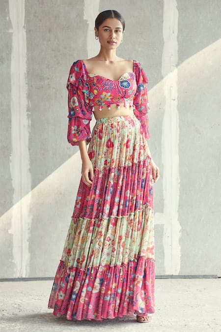 Buy_Diyarajvvir_Pink Georgette, Modal Floral Motifs Sweetheart Printed Tiered Skirt With Blouse _Online_at_Aza_Fashions