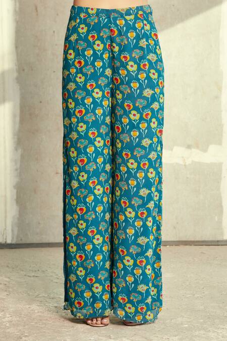 Diyarajvvir Blue Georgette Floral Asymmetric Print Kaftan And Pant Set at Aza Fashions Diyarajvvir_Blue Georgette Floral Asymmetric Print Kaftan And Pant Set _at_Aza_Fashions