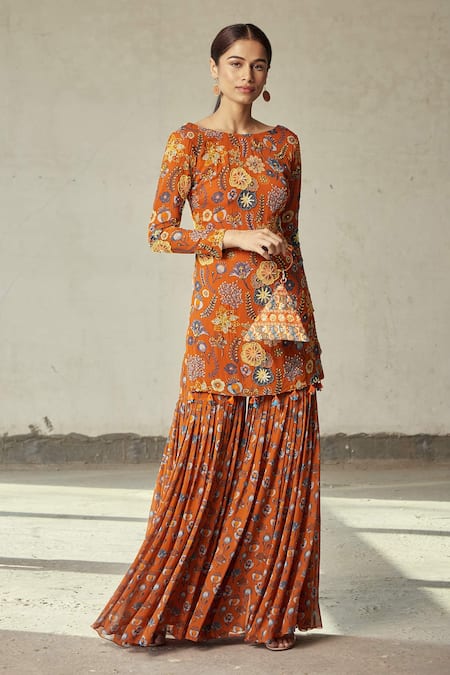 Diyarajvvir Floral Print Kurta & Gharara Set 