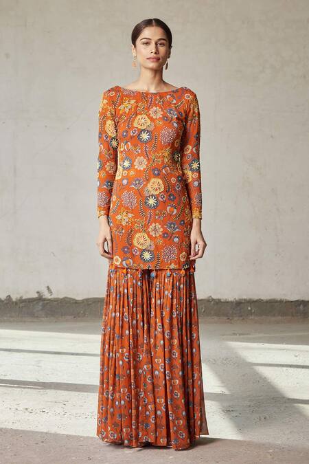 Diyarajvvir_Orange Georgette Floral Boat Print Kurta And Gharara Set _Online_at_Aza_Fashions