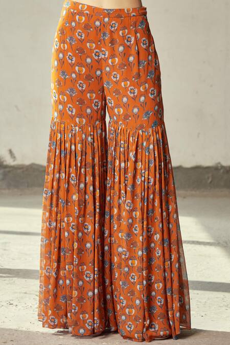 Diyarajvvir_Orange Georgette Floral Boat Print Kurta And Gharara Set _at_Aza_Fashions