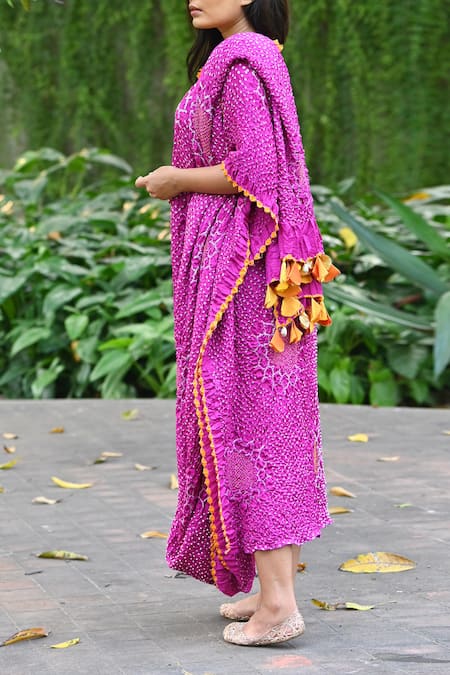 Shop Dyelogue Pink Gajji Silk Bandhani Draped Dress at Aza Fashions Shop_Dyelogue_Pink Gajji Silk Bandhani Draped Dress _at_Aza_Fashions