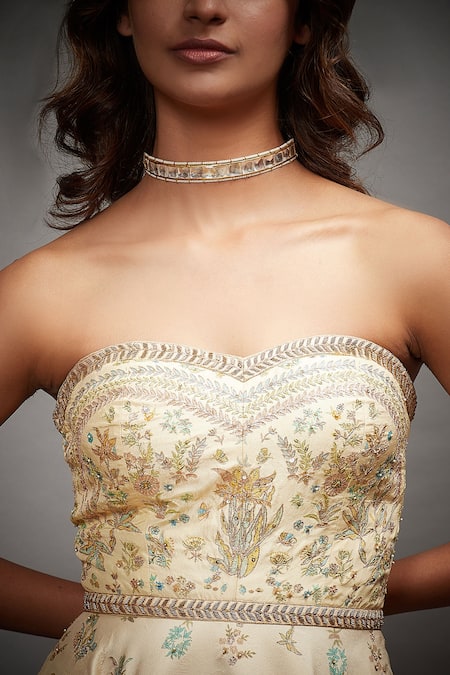 RI.Ritu Kumar White Silk Lining Viscose Embroidery Sweetheart Neck Flared Bandeau Dress at Aza Fashions RI.Ritu Kumar_White Silk Lining Viscose Embroidery Sweetheart Neck Flared Bandeau Dress_at_Aza_Fashions