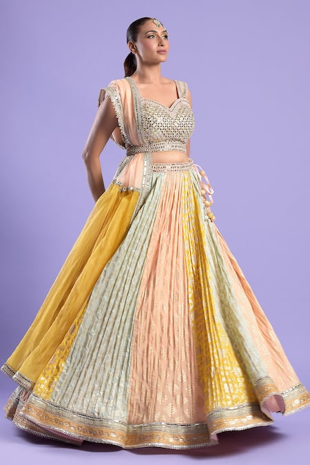 Buy Cream Zariwork Banarasi Designer Gown - Koskii