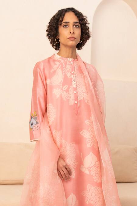 Arcvsh By Pallavi Singh Pink Organza, Chanderi Lace, Floral Bloom Print Double Layered Kurta Set Online at Aza Fashions Arcvsh By Pallavi Singh_Pink Organza, Chanderi Lace, Floral Bloom Print Double Layered Kurta Set _Online_at_Aza_Fashions