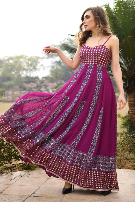 Shop Pooja Rajgarhia Gupta Purple Georgette Sweetheart Neck Embroidered Anarkali at Aza Fashions Shop_Pooja Rajgarhia Gupta_Purple Georgette Sweetheart Neck Embroidered Anarkali _at_Aza_Fashions