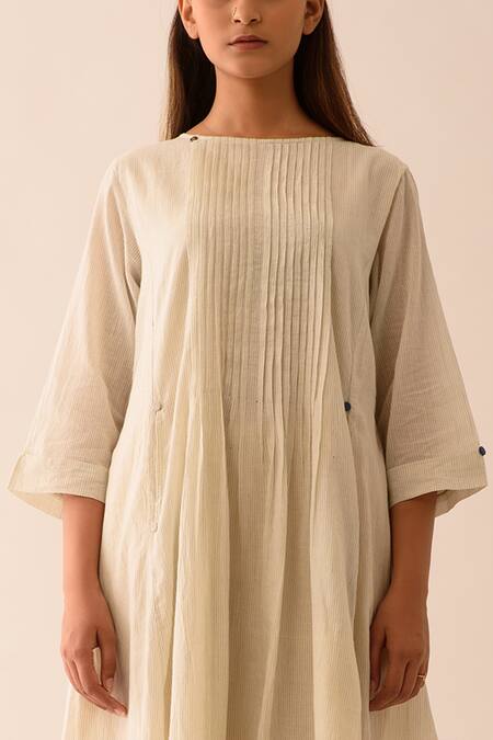 JAYATI GOENKA White Handwoven Cotton Stripe Bardot Dress at Aza Fashions JAYATI GOENKA_White Handwoven Cotton Stripe Bardot Dress _at_Aza_Fashions