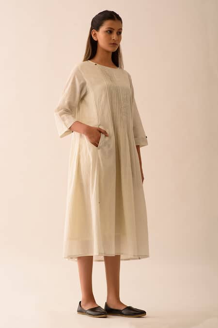 JAYATI GOENKA White Handwoven Cotton Stripe Bardot Dress Online at Aza Fashions JAYATI GOENKA_White Handwoven Cotton Stripe Bardot Dress _Online_at_Aza_Fashions