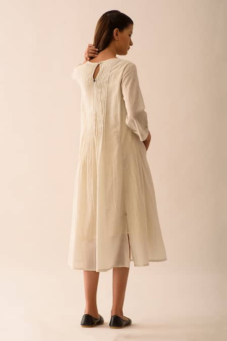 Shop JAYATI GOENKA White Handwoven Cotton Stripe Bardot Dress at Aza Fashions Shop_JAYATI GOENKA_White Handwoven Cotton Stripe Bardot Dress _at_Aza_Fashions